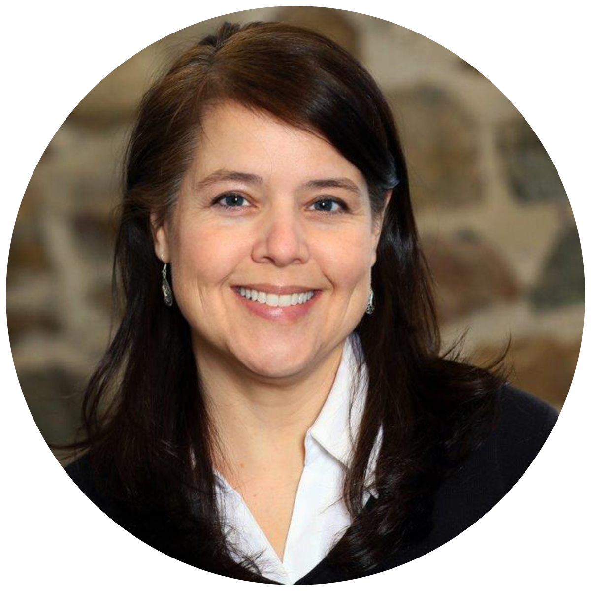 Holly Odgers Headshot