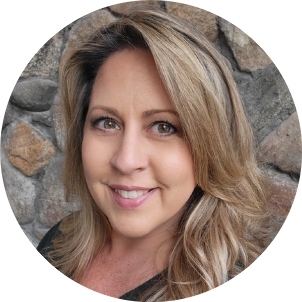 Kari Constantine Headshot